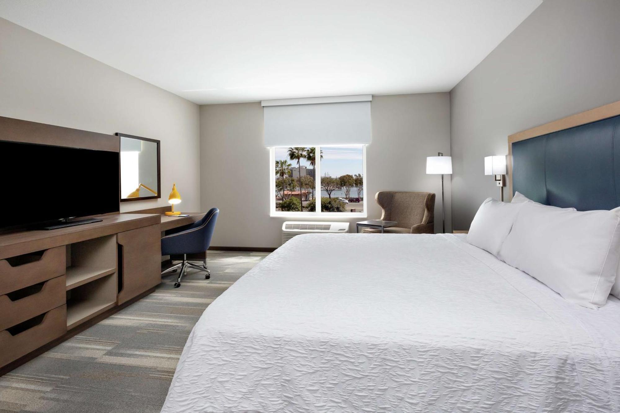 Hampton Inn&Suites San Diego Airport Liberty Station Exterior foto